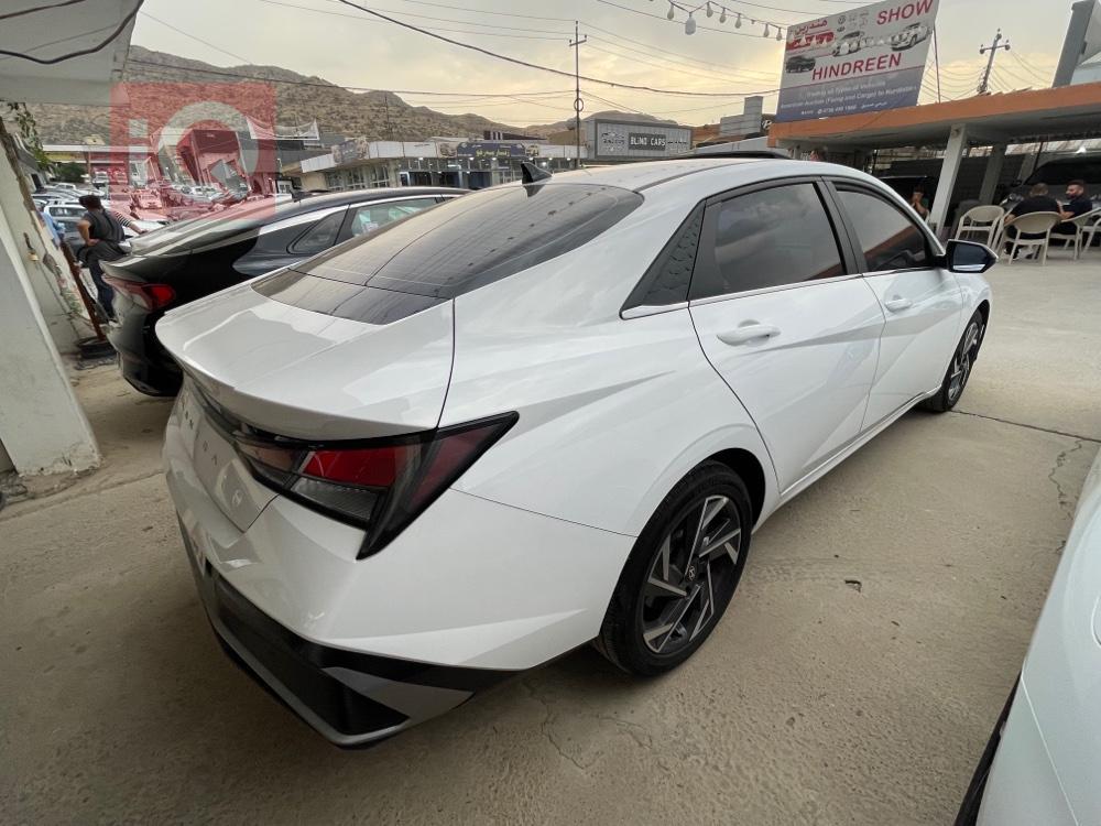 هيونداي النترا